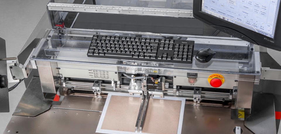 Hardcover-Fertigung bei Hirsch Printmedien